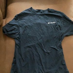 Columbia T-shirt